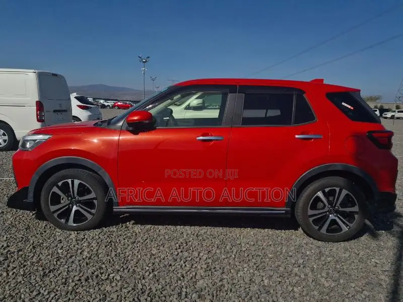 Daihatsu Rocky 2019 Red