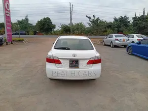 Toyota Premio 2008 White