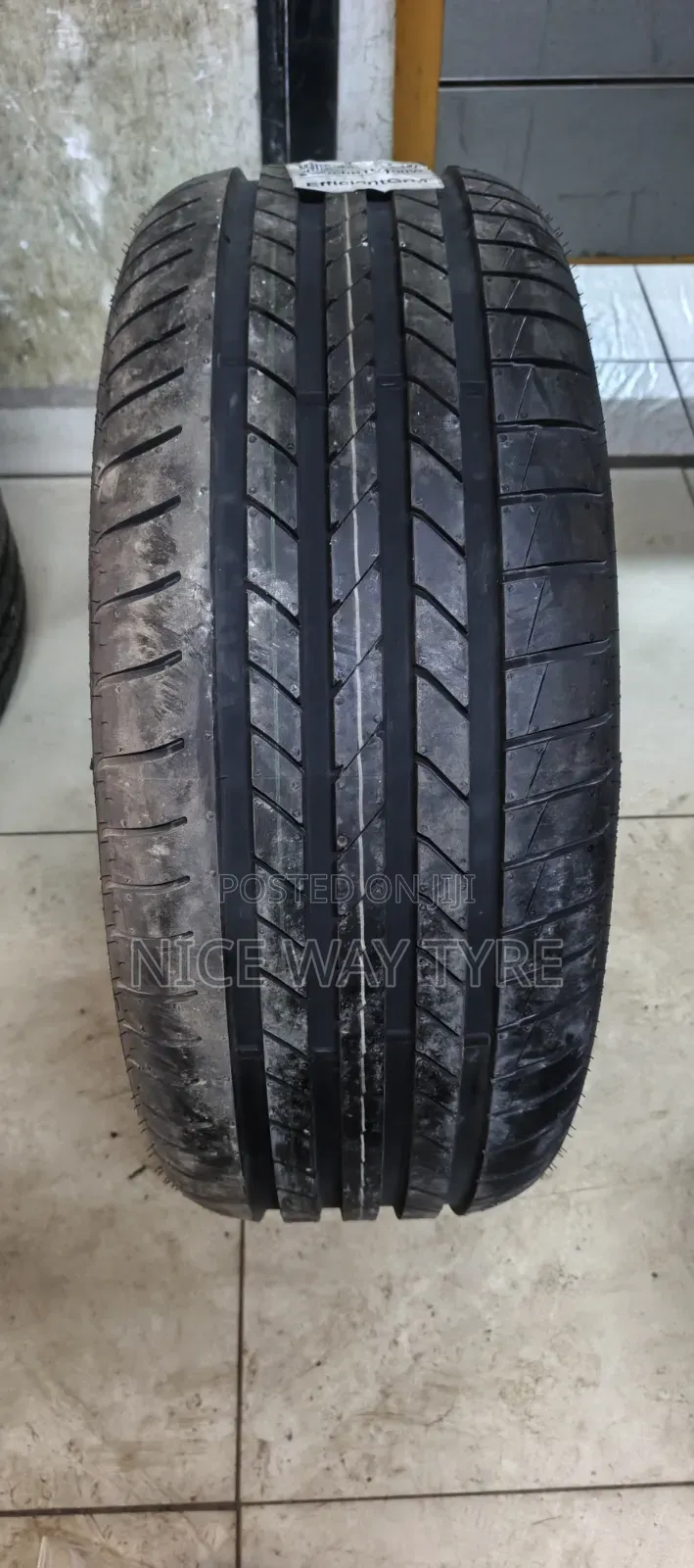 245/50r18 Goodyear