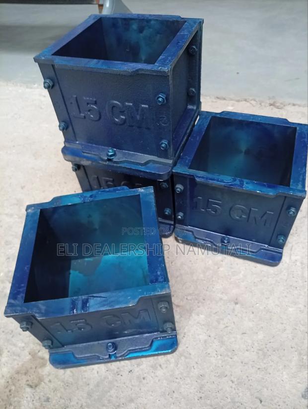 Concrete Strength Testing Mould – Heavy-Duty Cast Iron - main view