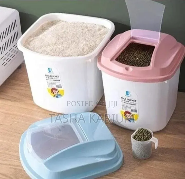 *Rice/Cereal Bucket With Measuring Cup 10kg