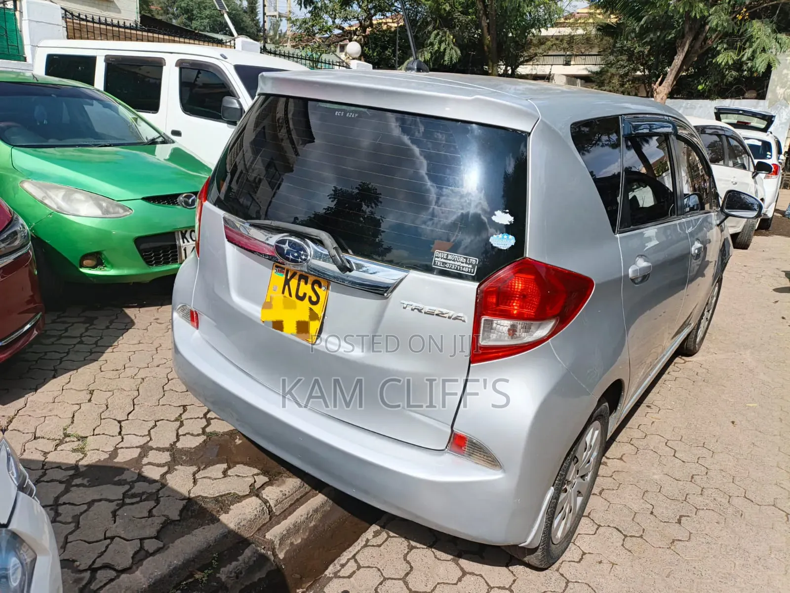 Toyota Ractis 2012 Black