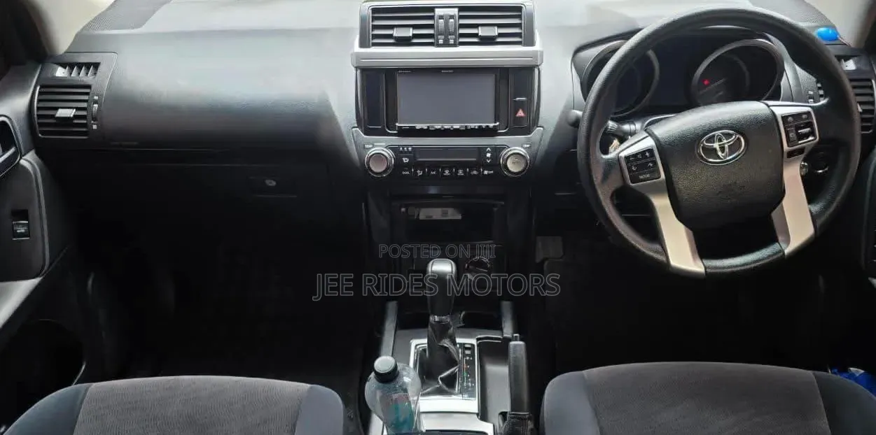 Toyota Land Cruiser Prado 2016 Pearl