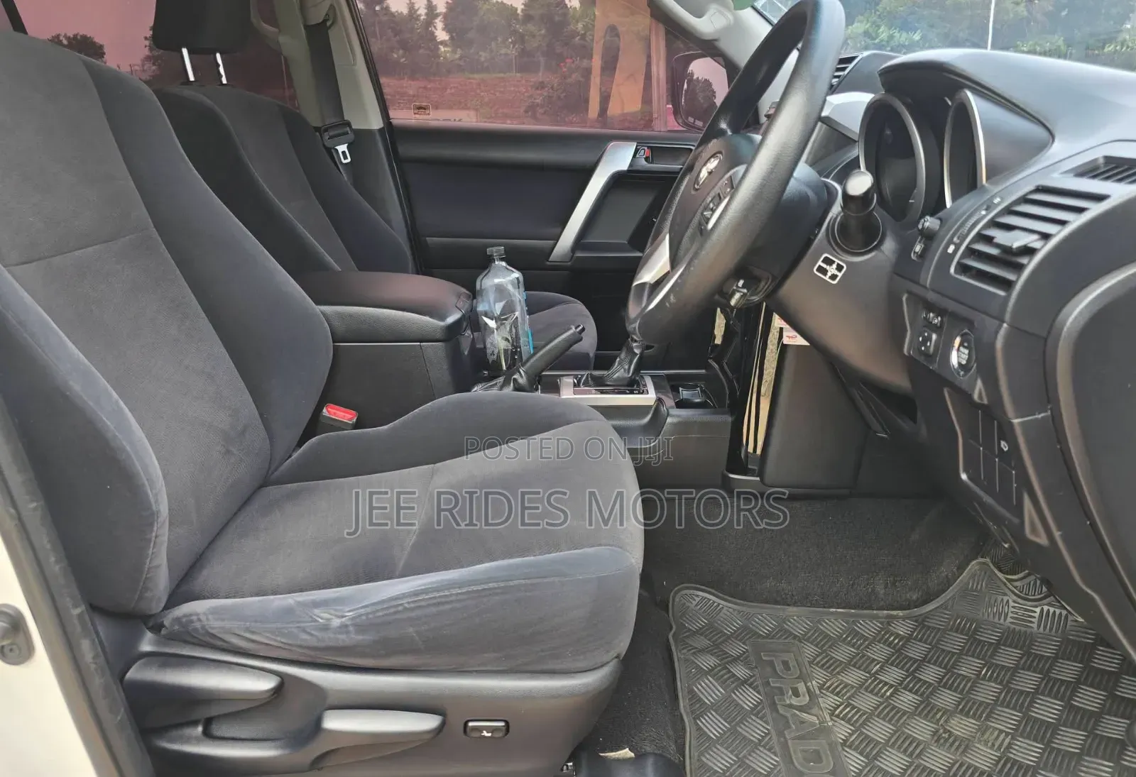 Toyota Land Cruiser Prado 2016 Pearl