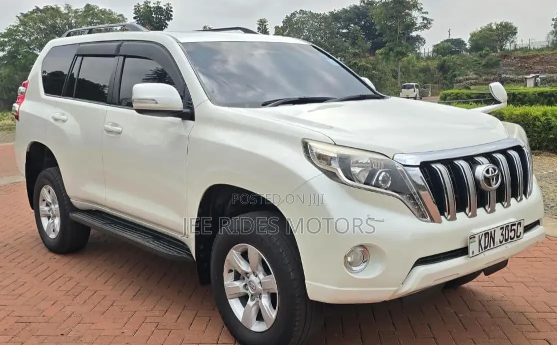 Toyota Land Cruiser Prado 2016 Pearl