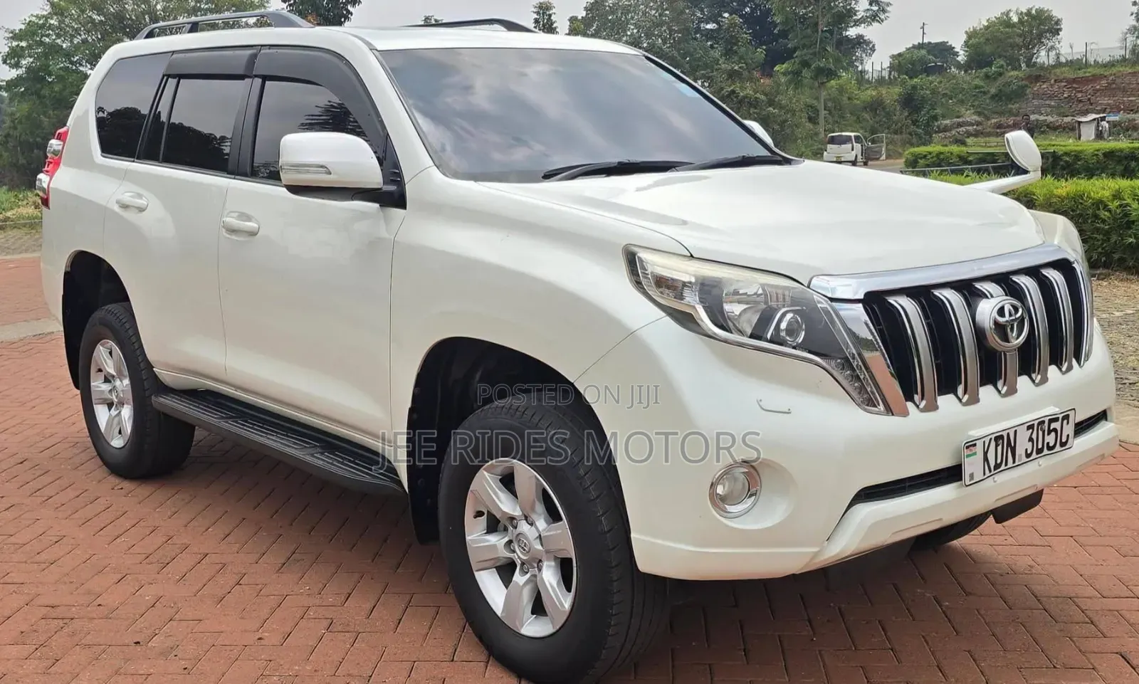 Toyota Land Cruiser Prado 2016 Pearl