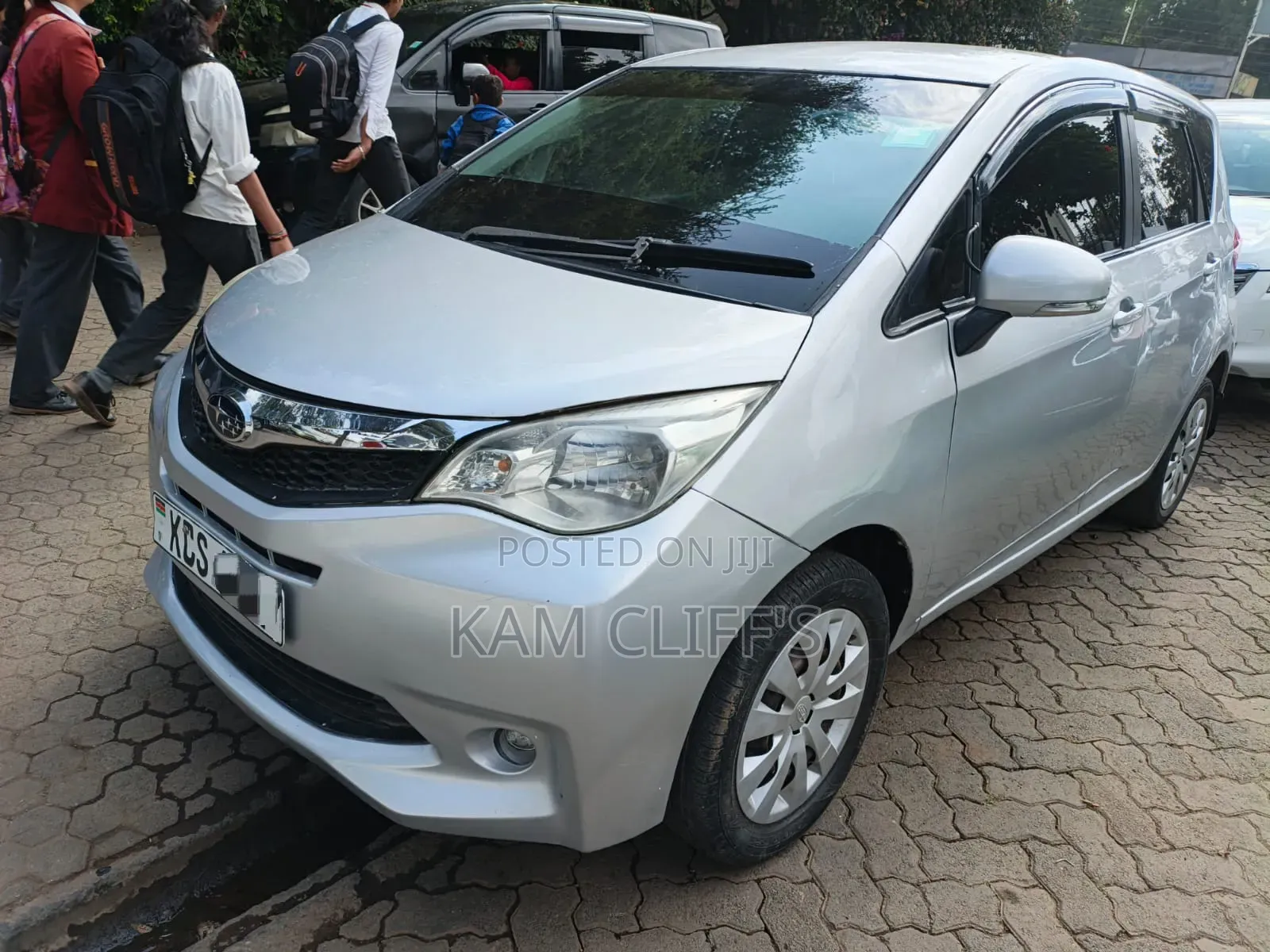 Toyota Ractis 2012 Black