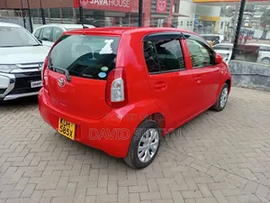 Toyota Passo 2015 Red