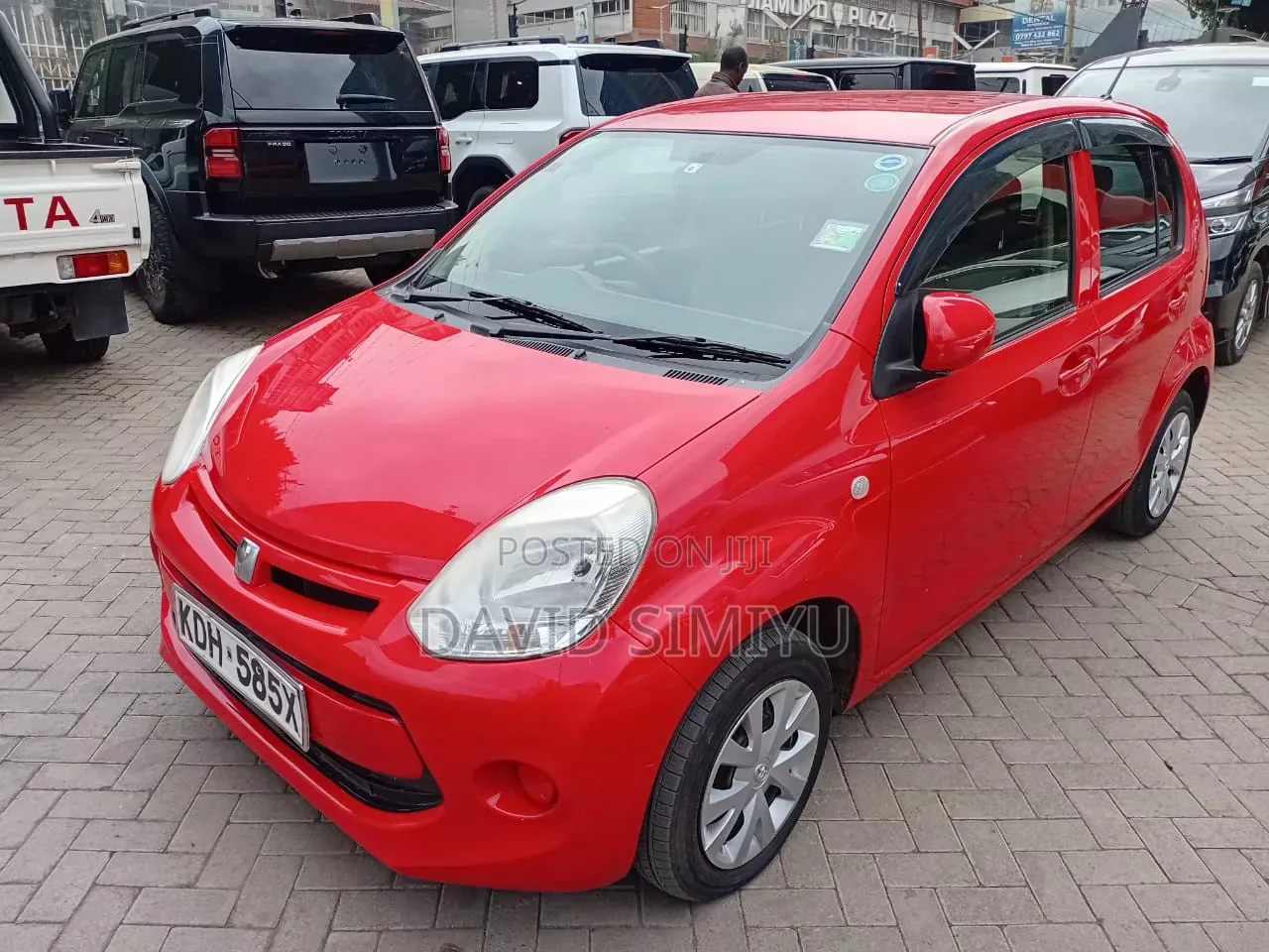 Toyota Passo 2015 Red