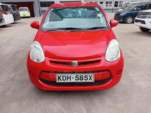 Toyota Passo 2015 Red