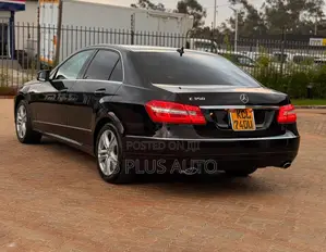 Mercedes-Benz E350 2010 Black