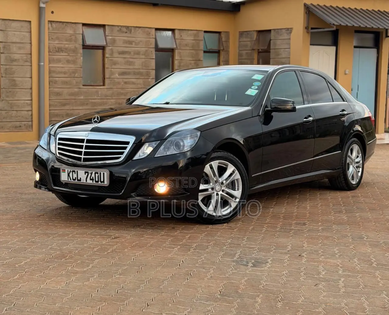 Mercedes-Benz E350 2010 Black