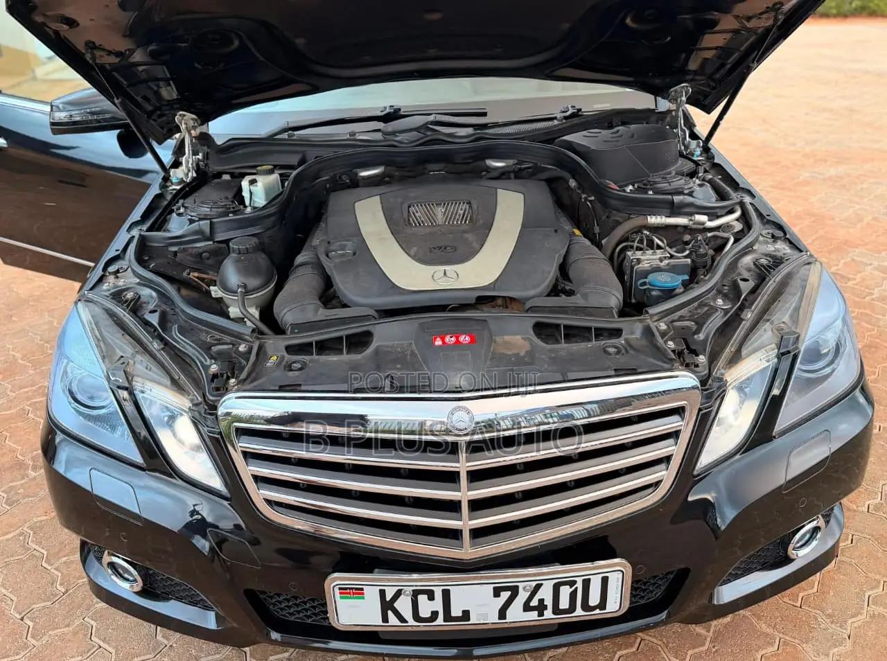 Mercedes-Benz E350 2010 Black