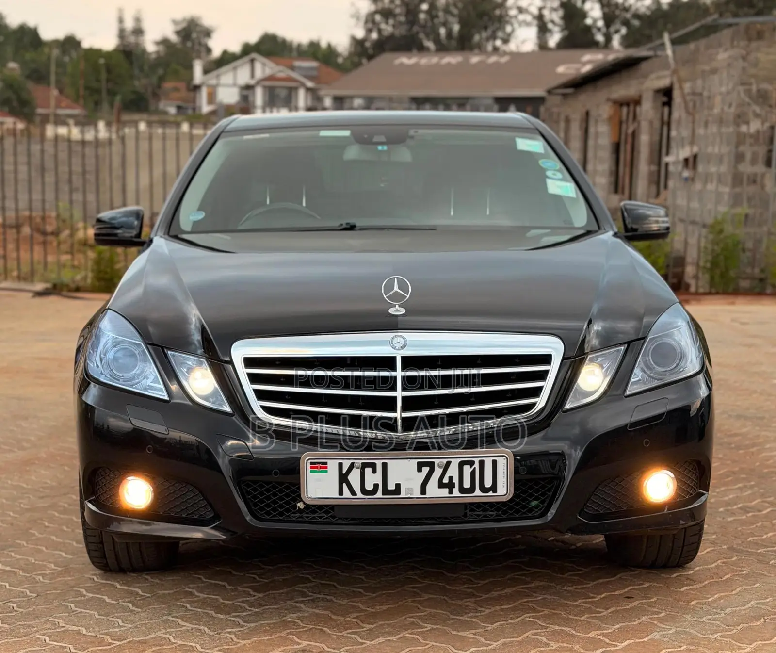 Mercedes-Benz E350 2010 Black