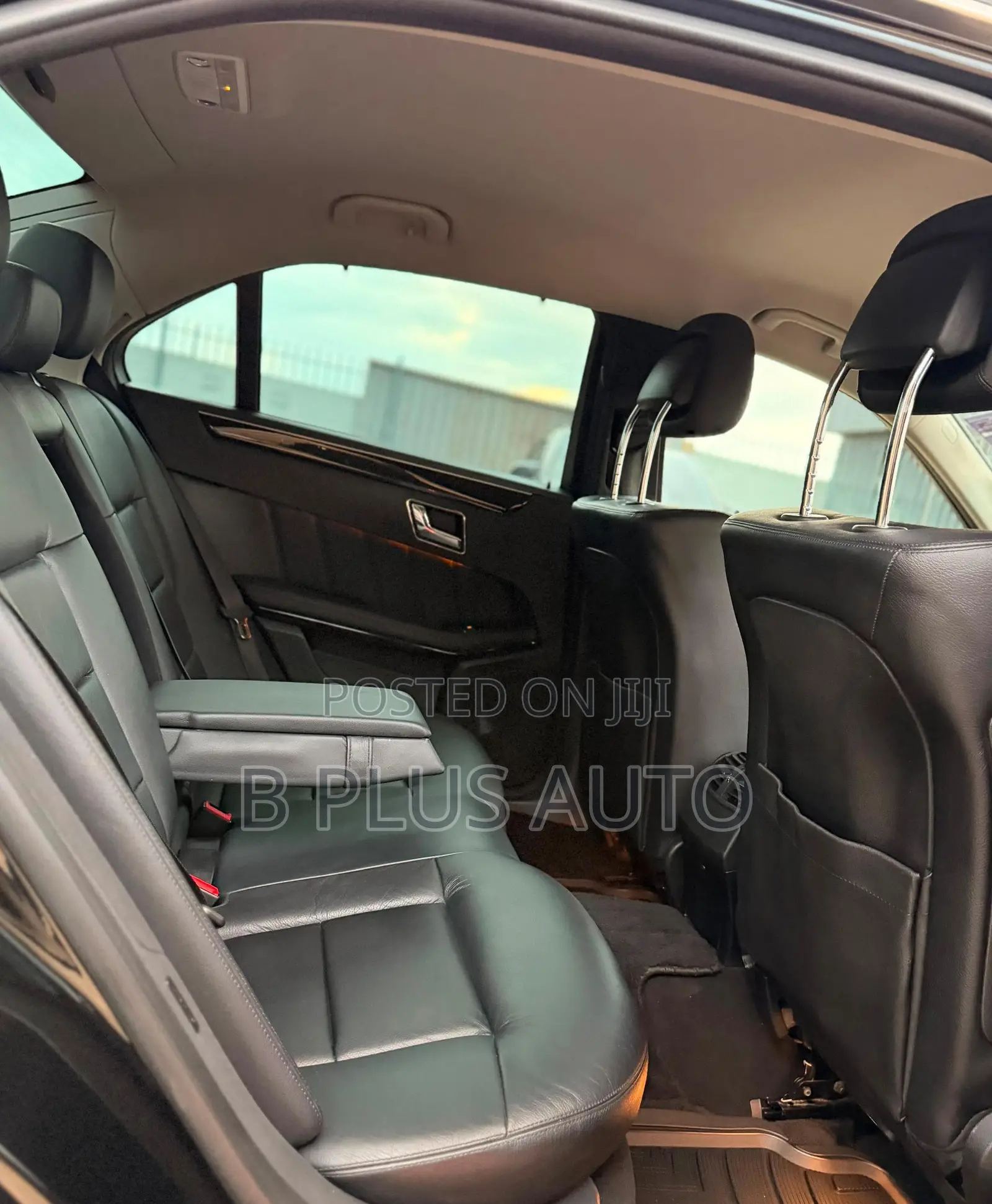 Mercedes-Benz E350 2010 Black