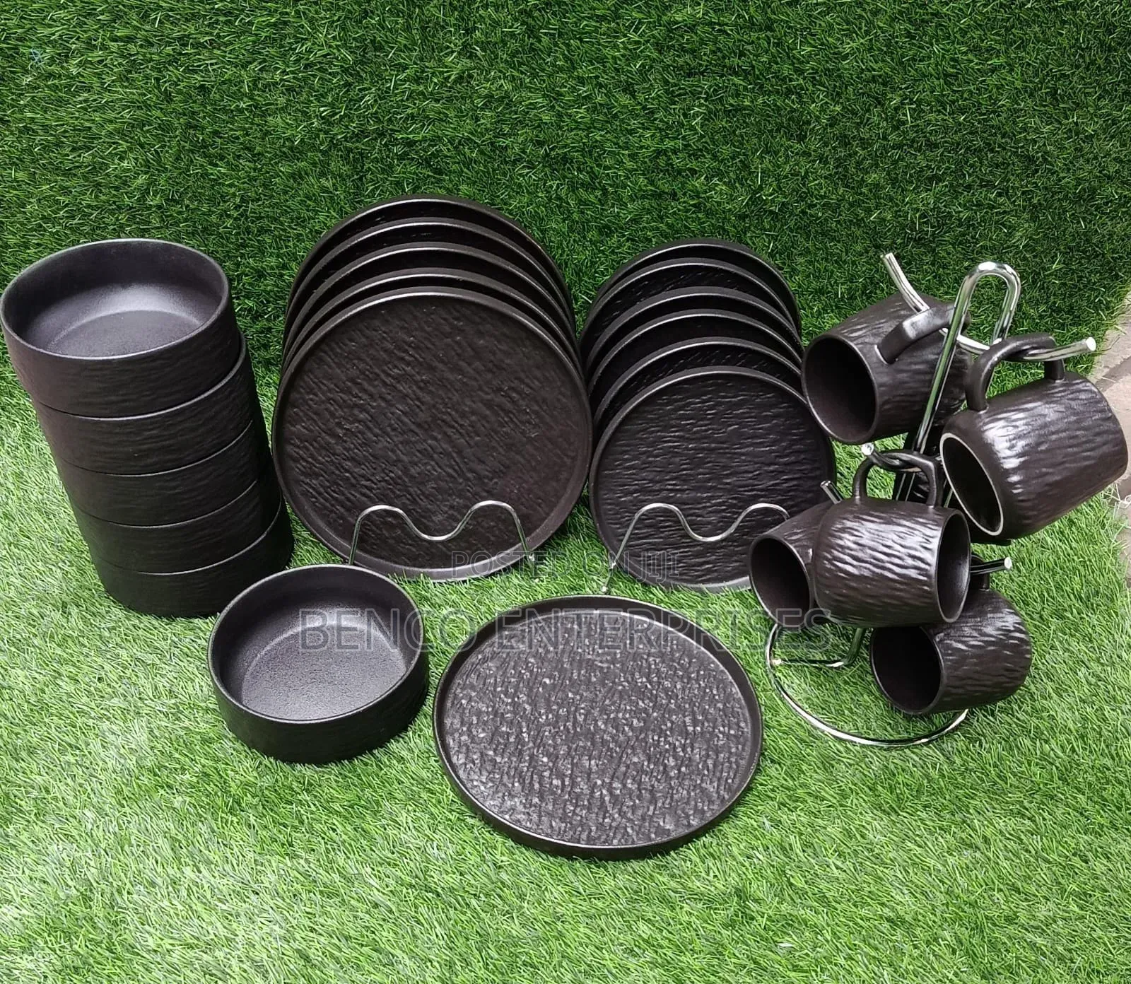 Dinner Set Available