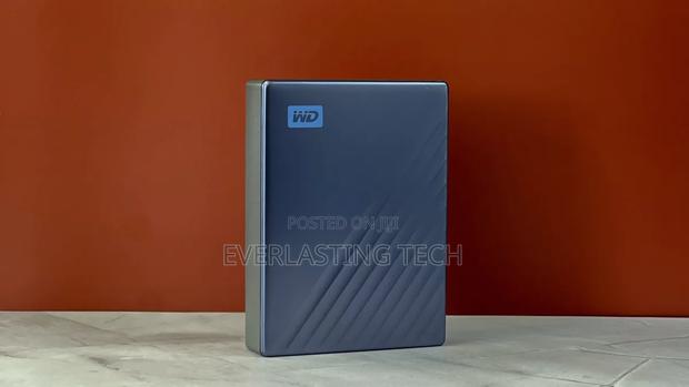Wd My Passport Ultra 1tb External Hard Drive - thumbnail 2