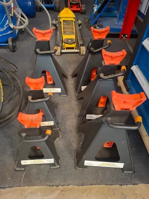 Car Jack Stand