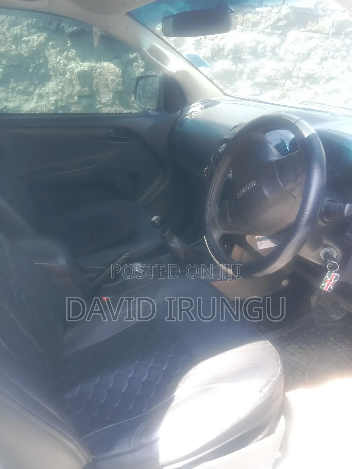 Isuzu D-MAX 2014 Black