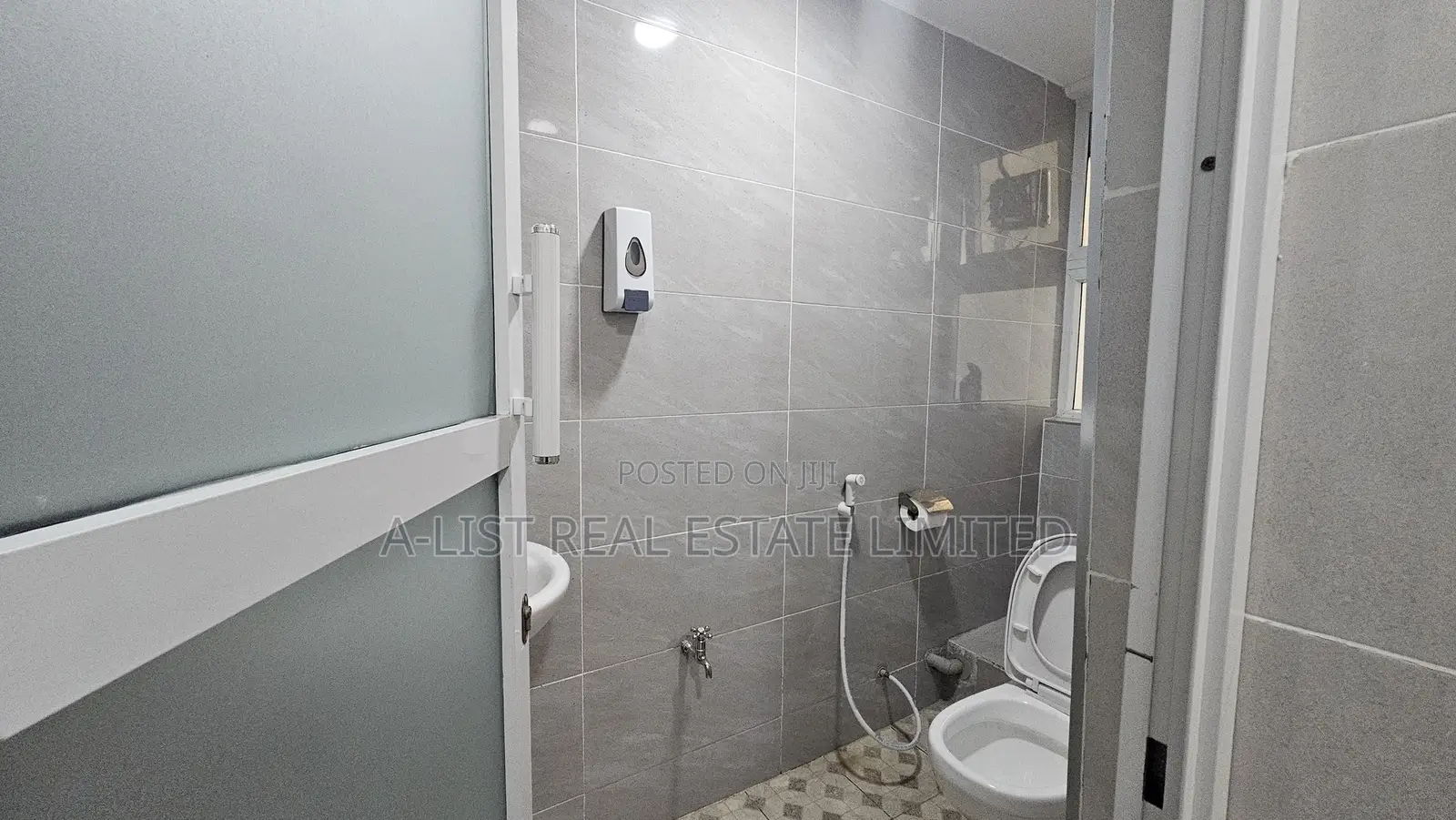 2,021 SQFT Commercial Space for Rent in Upper Hill