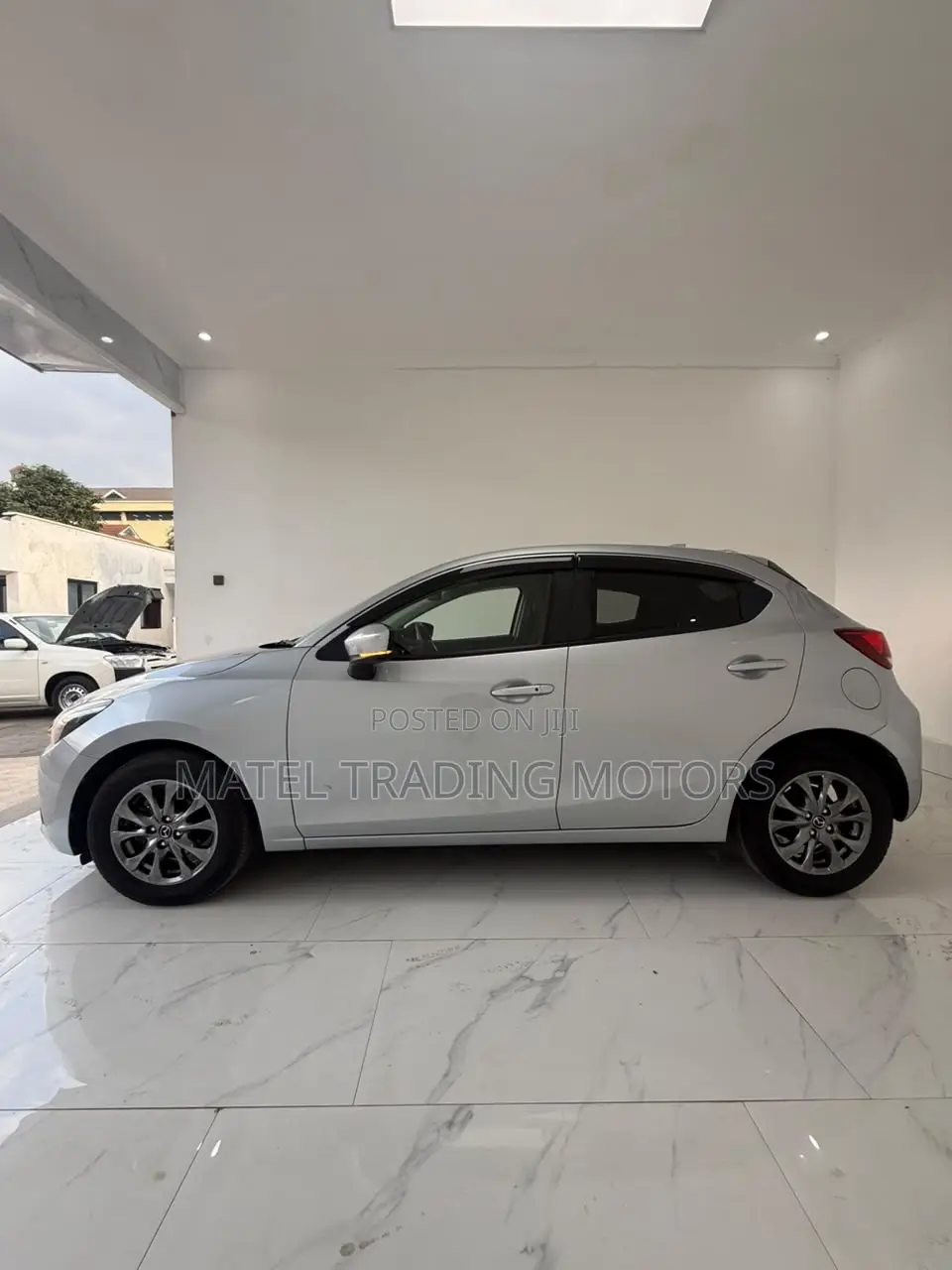 Mazda Demio 2019 Silver