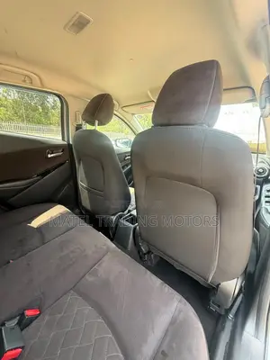 Mazda Demio 2019 Silver