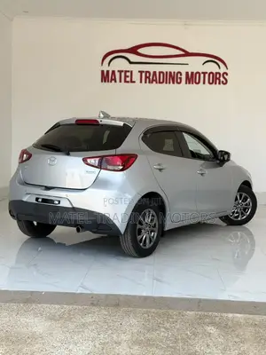 Mazda Demio 2019 Silver