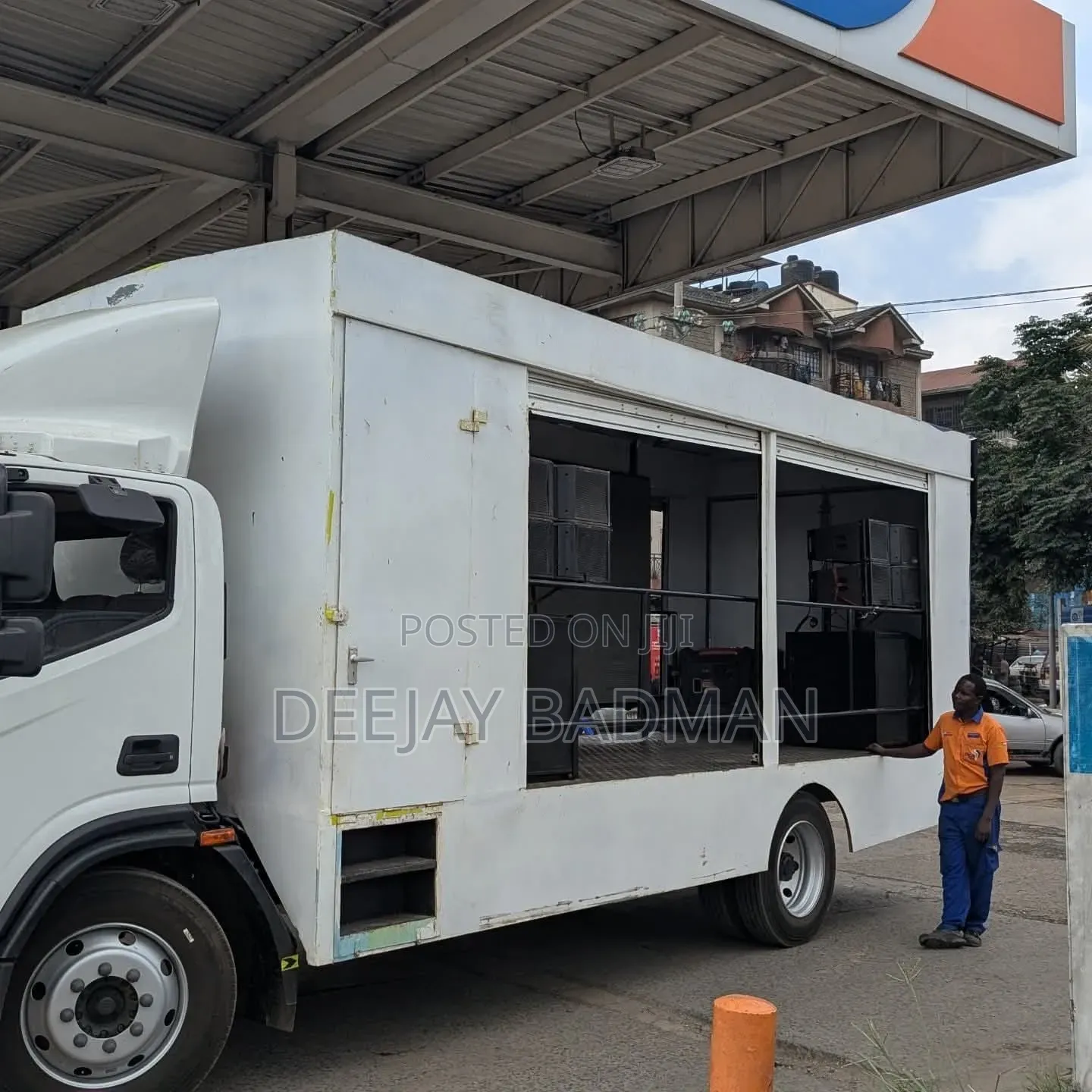 Roadshow Trucks