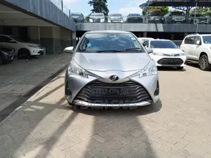 Toyota Vitz 2019 Silver