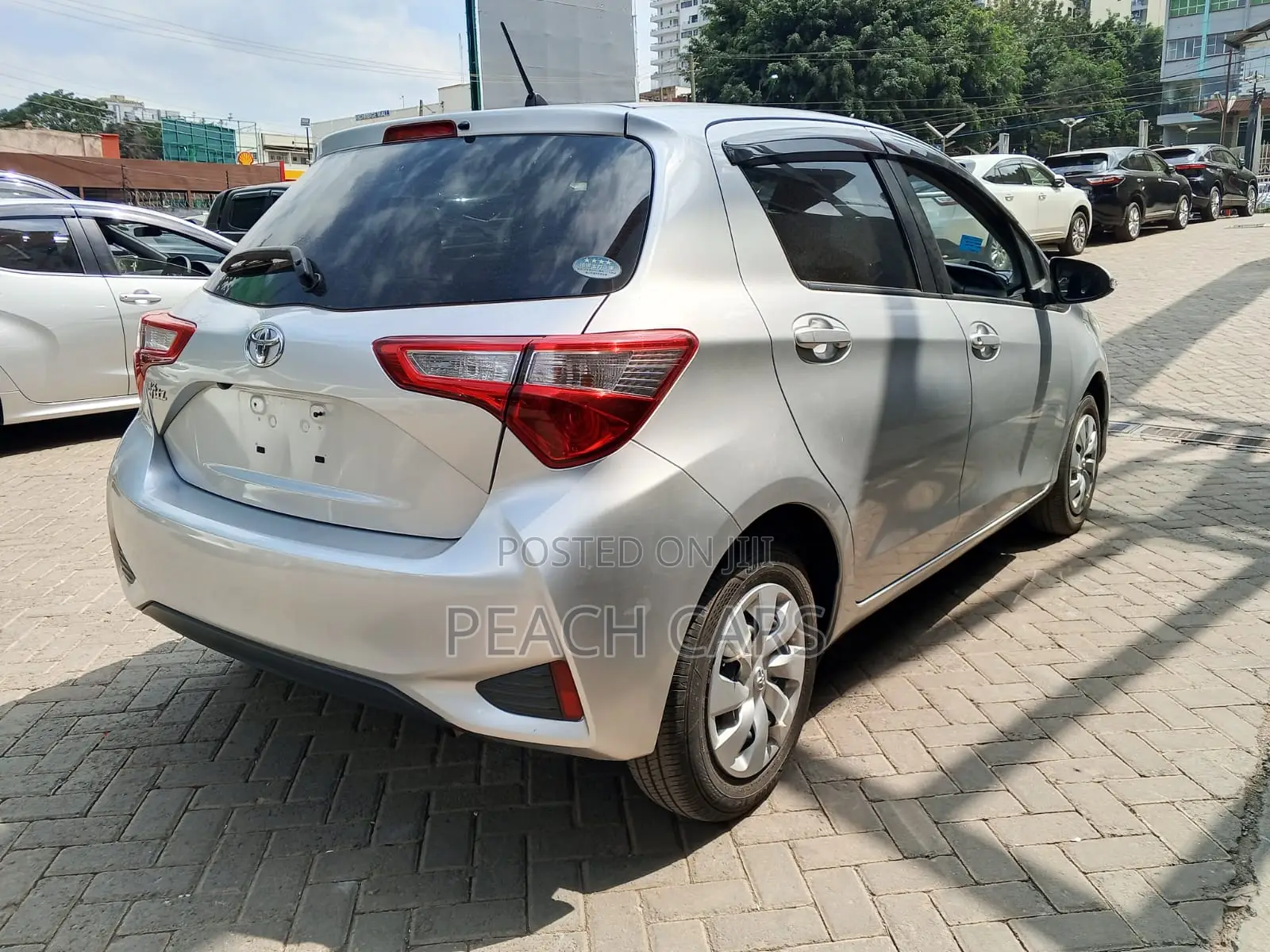 Toyota Vitz 2019 Silver