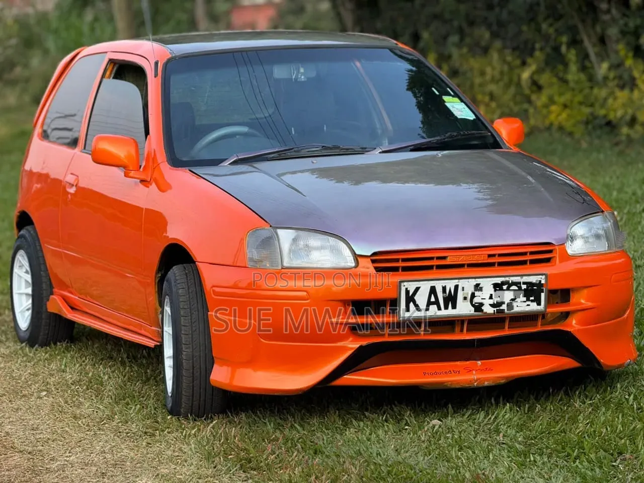 Toyota Starlet 2000 Orange