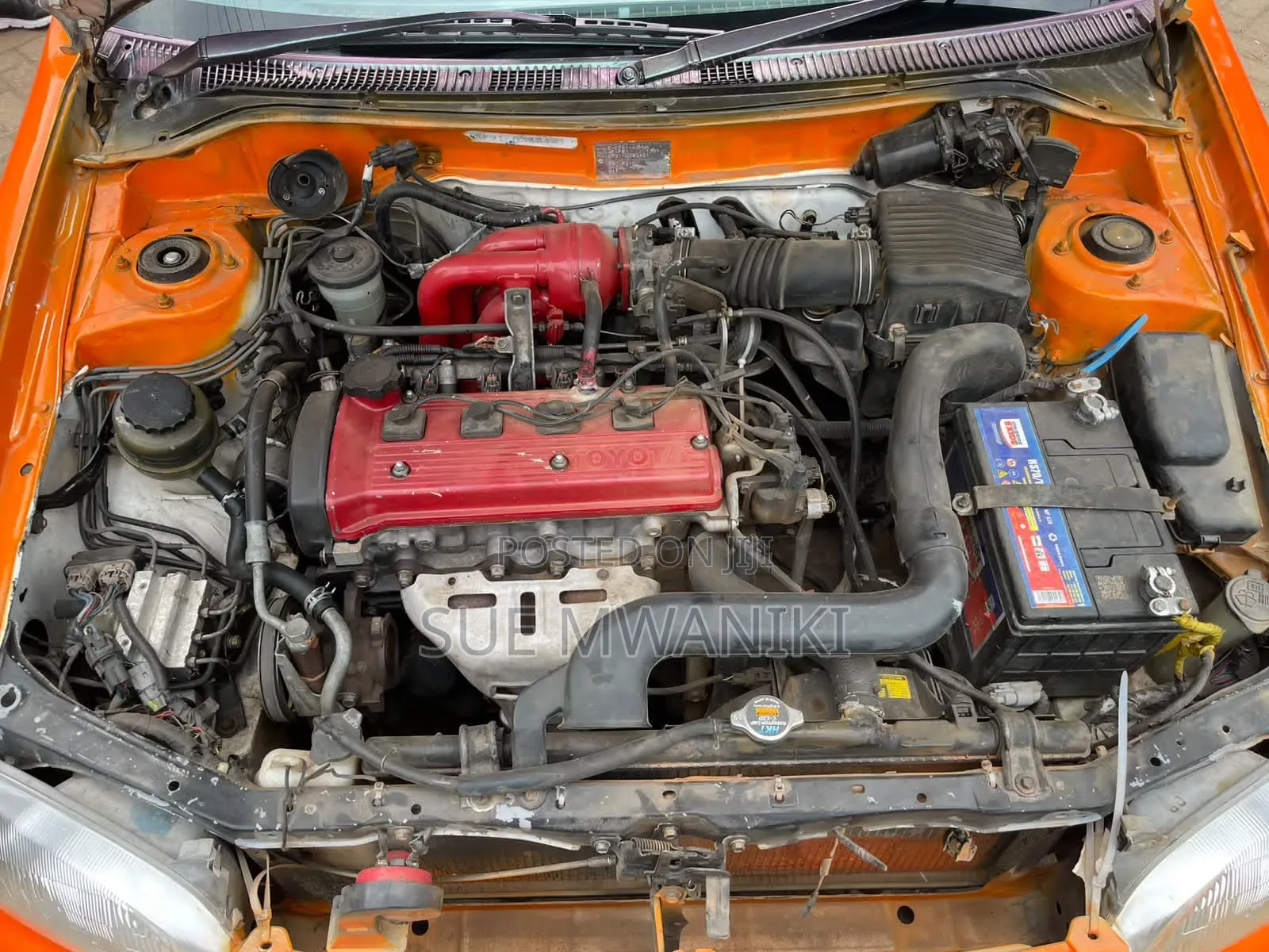 Toyota Starlet 2000 Orange