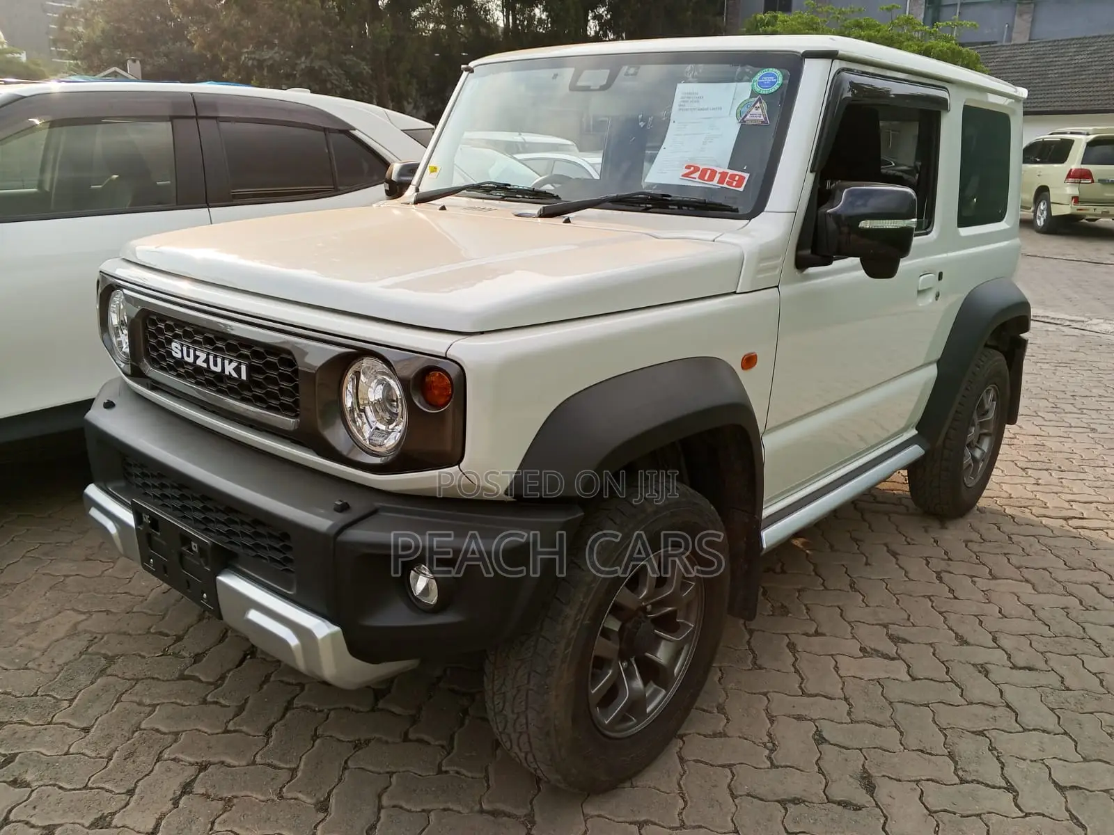 Suzuki Jimny 2019 White