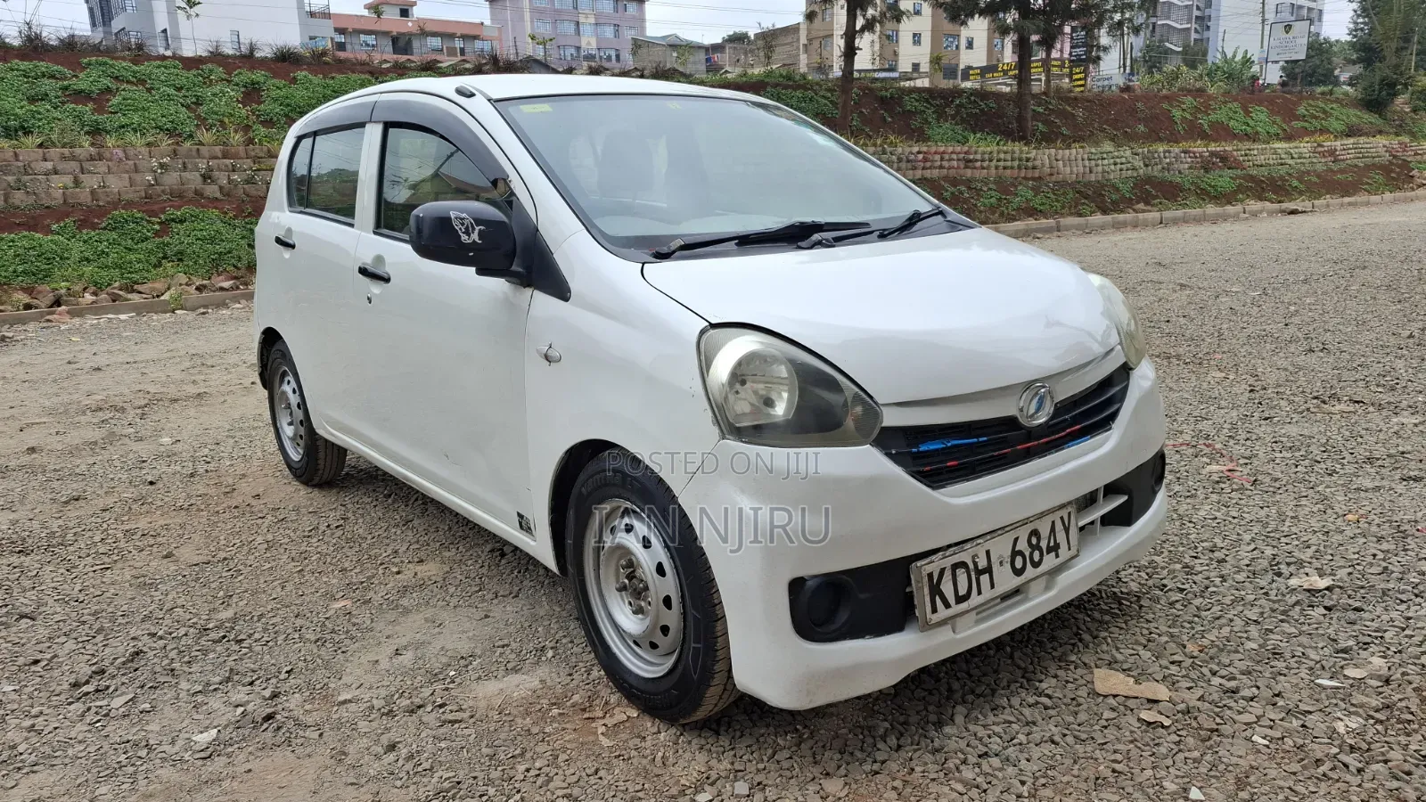 Daihatsu Mira 2016 White