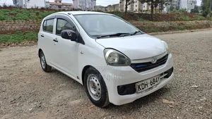 Daihatsu Mira 2016 White