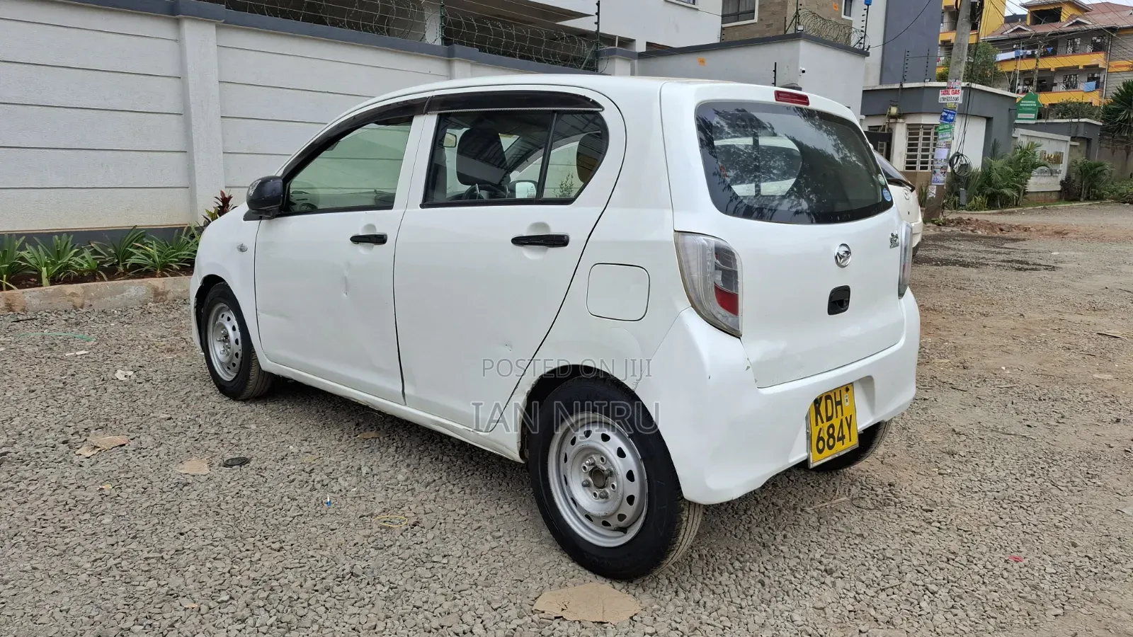 Daihatsu Mira 2016 White