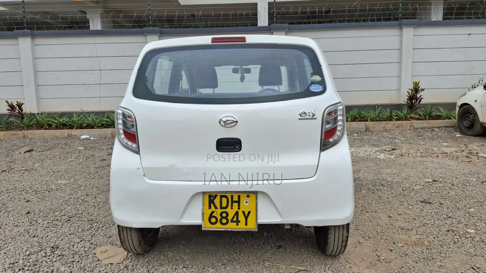 Daihatsu Mira 2016 White