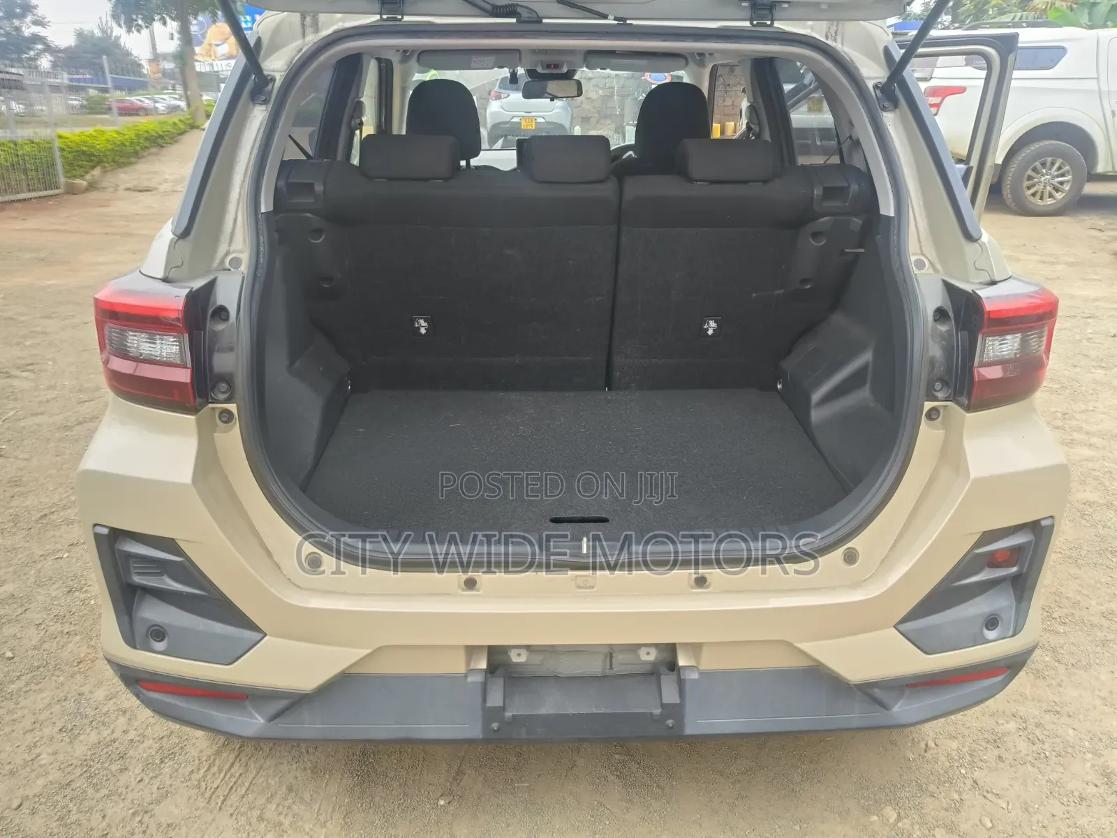Daihatsu Rocky 2019 Burgundy