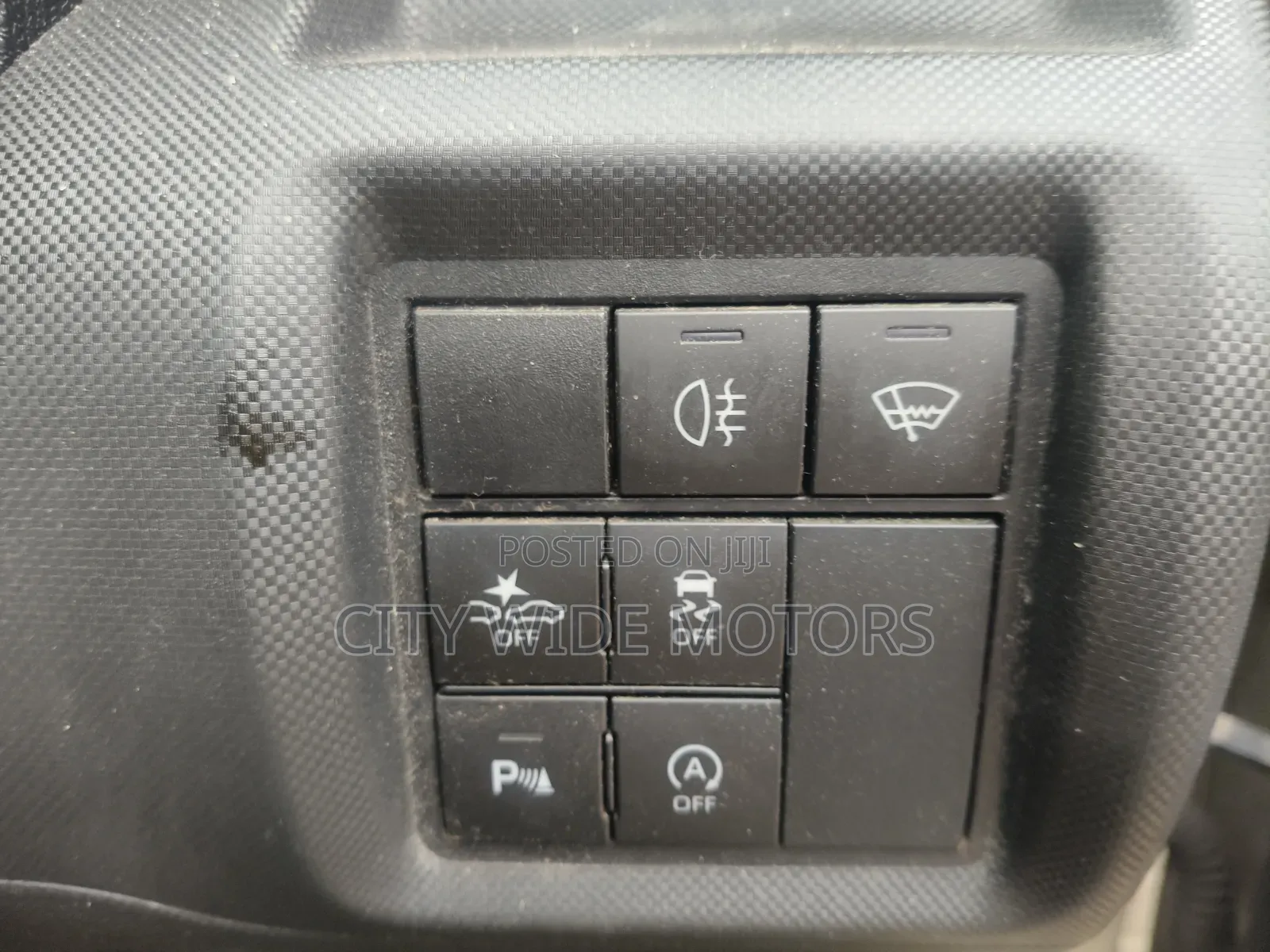 Daihatsu Rocky 2019 Burgundy