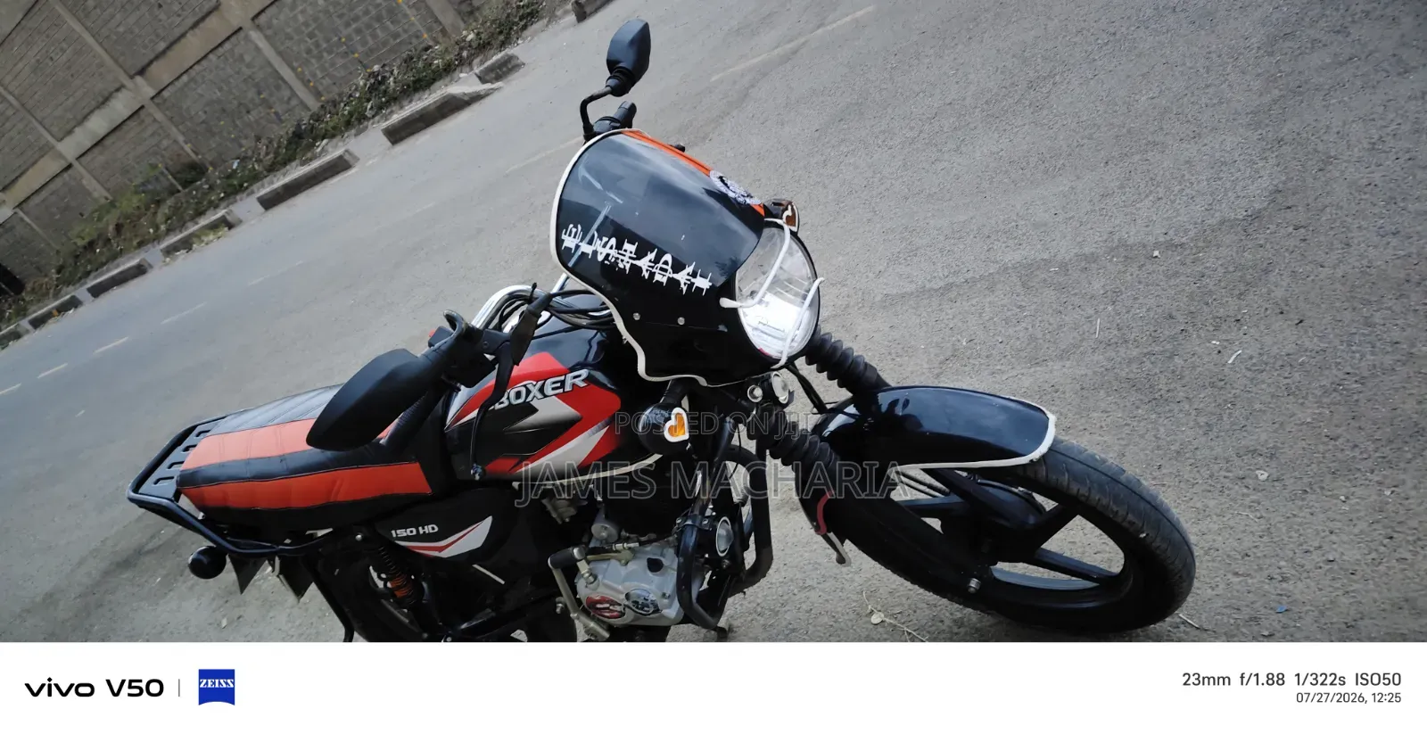 Bajaj Boxer 150 UG 2026 Black