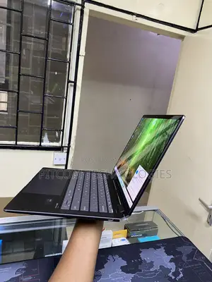 Laptop HP Spectre 13 16GB Intel Core Ultra 7 SSD 1T