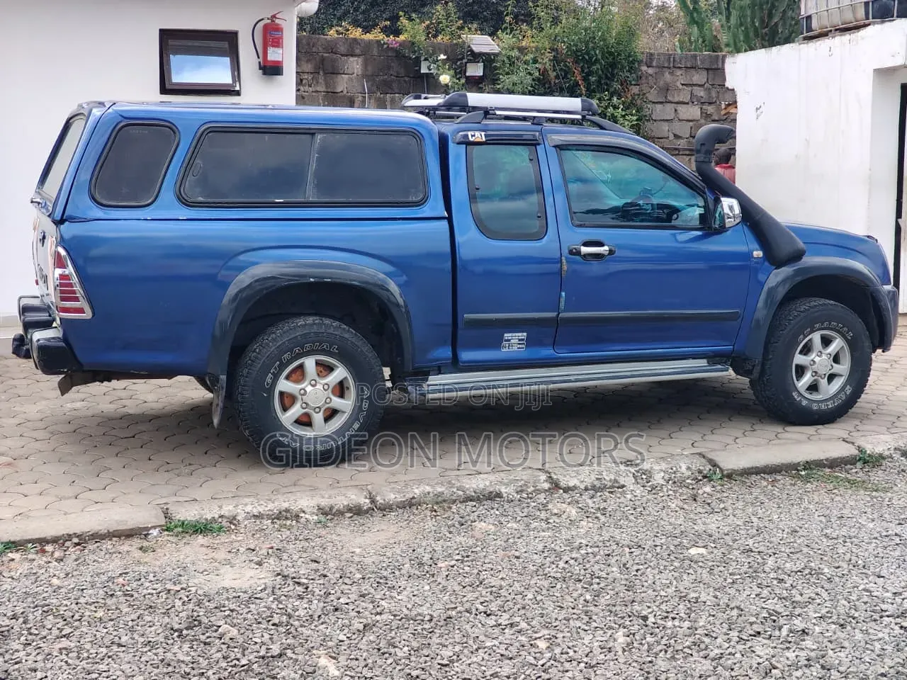Isuzu D-MAX 2006 Blue
