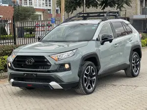 Toyota RAV4 2019 Green