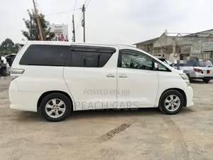 Toyota Vellfire 2012 Pearl