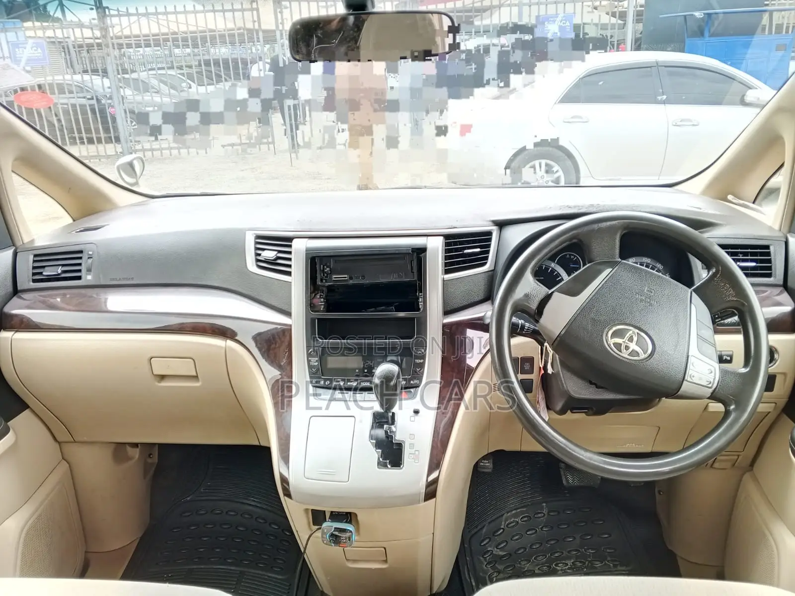 Toyota Vellfire 2012 Pearl