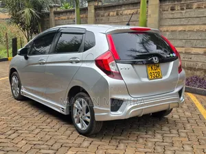 Honda Fit 2016 Silver