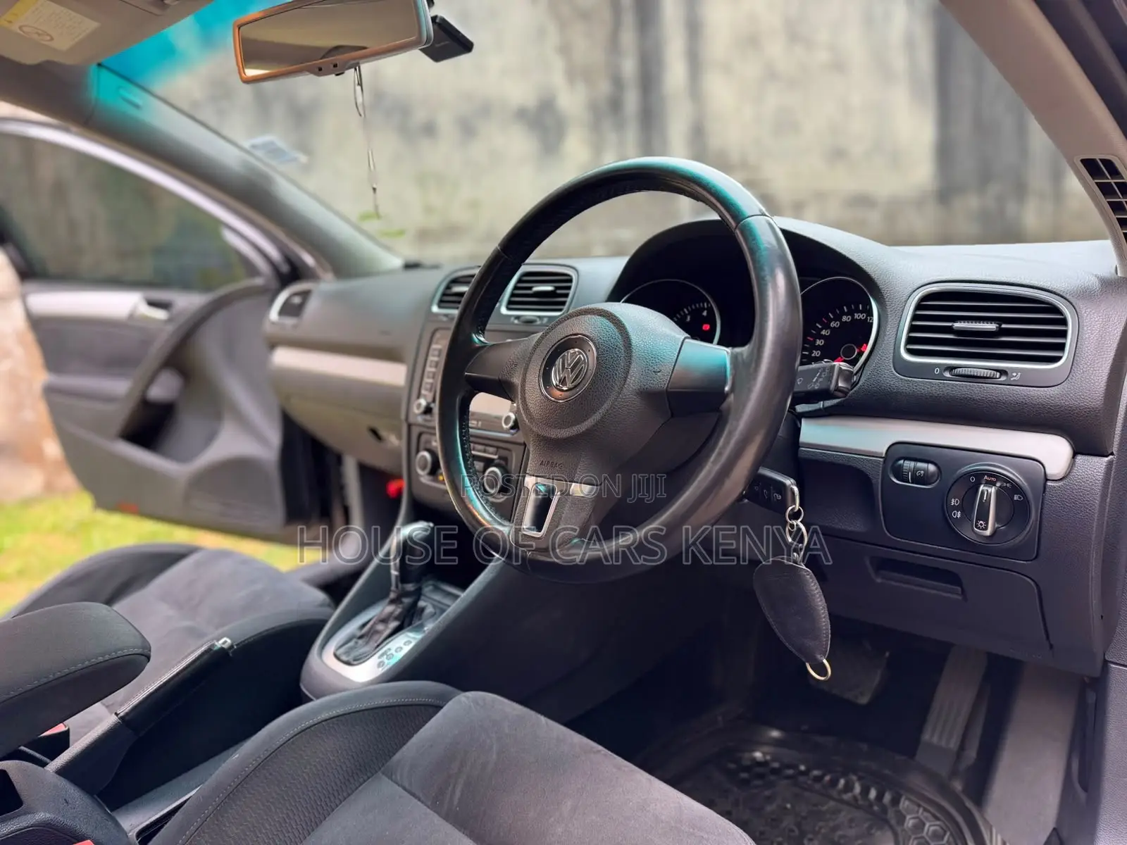 Volkswagen Golf 2012 Black