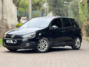 Volkswagen Golf 2012 Black