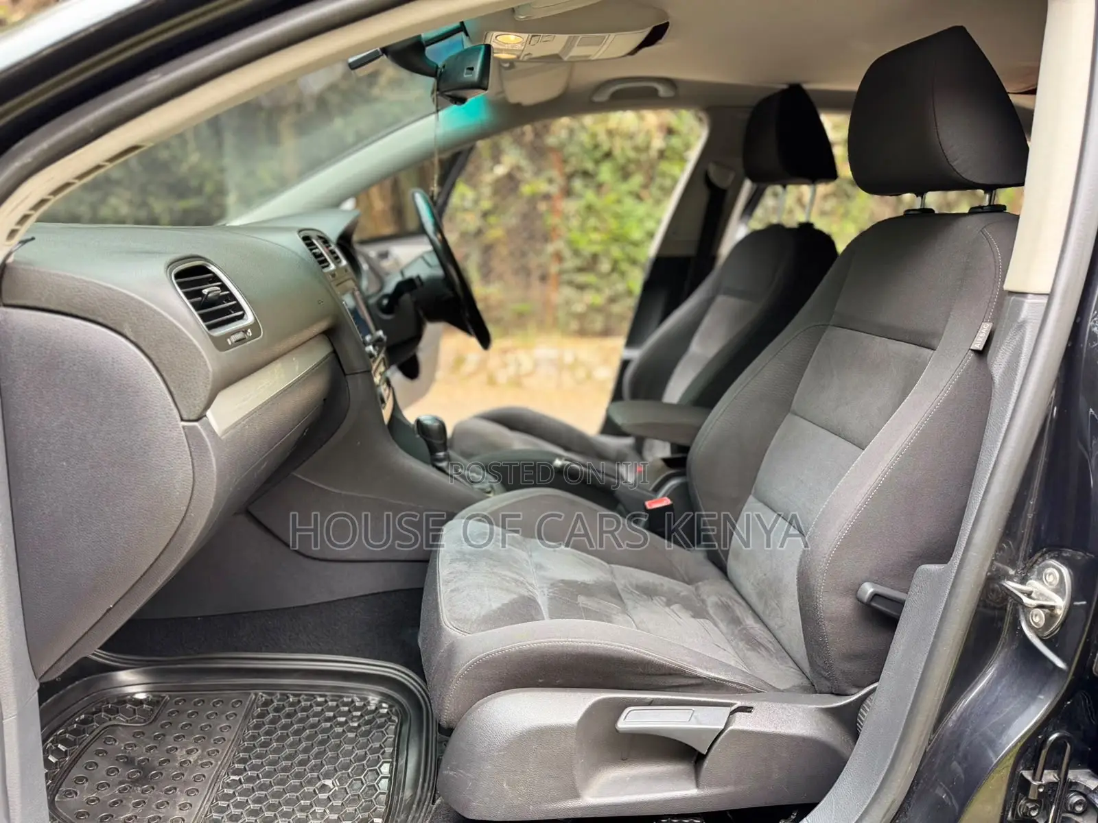 Volkswagen Golf 2012 Black
