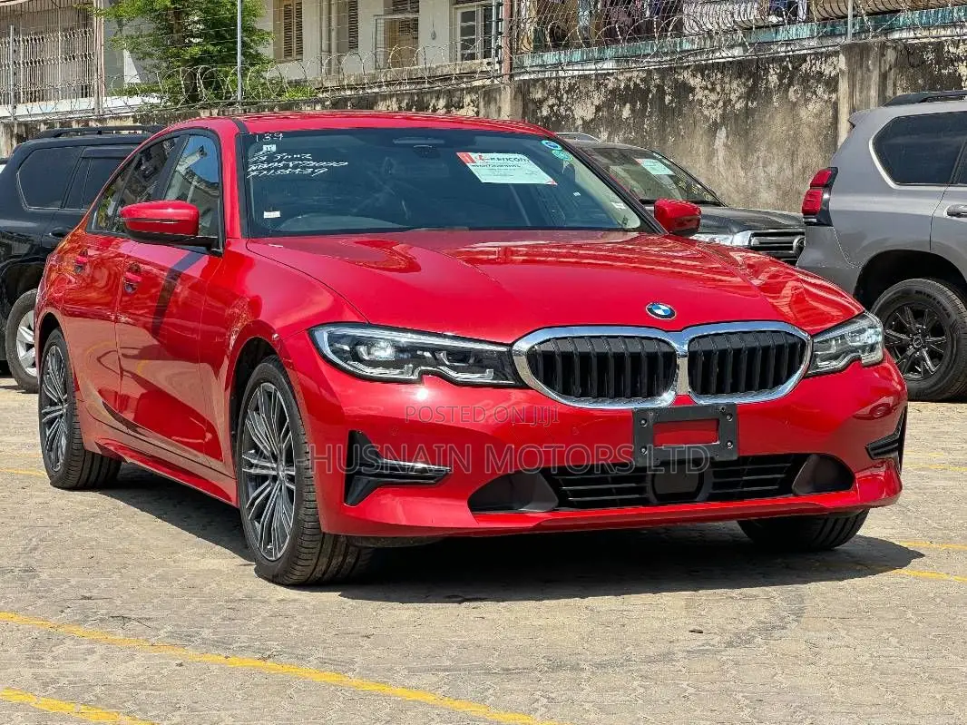 BMW 320d 2019 Red